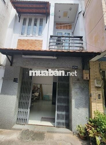 Nhà 161D/104/13 Lạc Long Quân, dt 4x8m, 1 trệt 1 lầu, tổng 52m2, 2pn