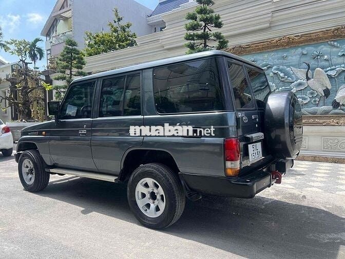 Bán Toyota Land Cruiser II