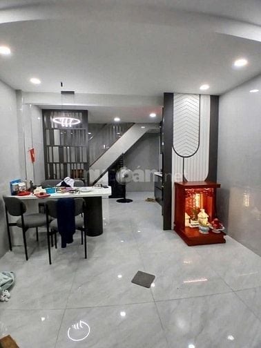 Sát mặt tiền Trần Hữu Trang, Phú Nhuận. Ngay chợ - 47m2 - 2,310 tỷ