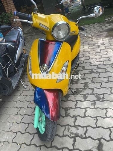 Xe sơn dọn sạch sẽ, đầy đủ chức năng, máy êm mạn