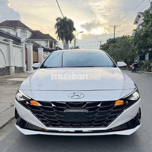 Elantra 2025 1.6AT Đặc Biệt SIÊU LƯỚT 2900 km