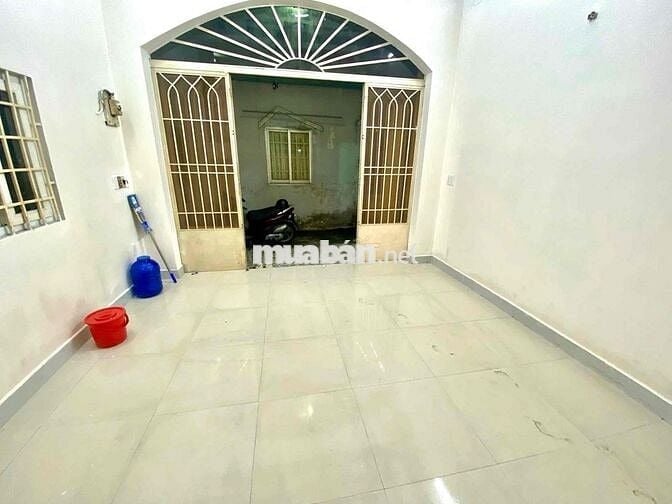 Dho thuê nhà gần trạm Y Tế Trường Thọ,/Đs 8,p.Trường Thọ 9,5tr TL