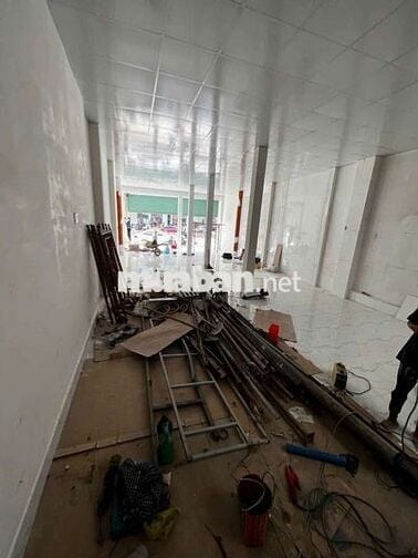 MẶT BẰNG 7*27M 1 LẦU SUỐT MỚI 100%