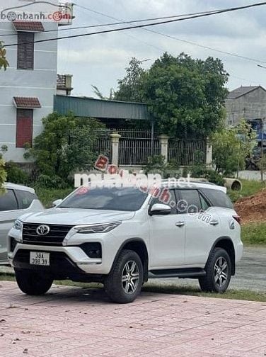 Toyota Fortuner 2.4G 4x2 AT 2021