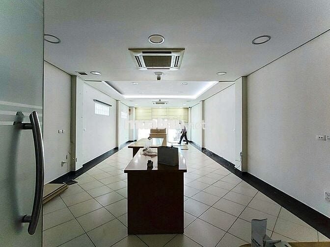 !!NHÀ NGUYÊN CĂN ĐƯỜNG CALMETTE QUẬN 1- 7 TẦNG RỘNG 544M2 !!