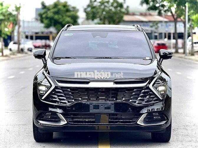 Kia Sportage 2023 Signature 1.6T AWD - 30000 km