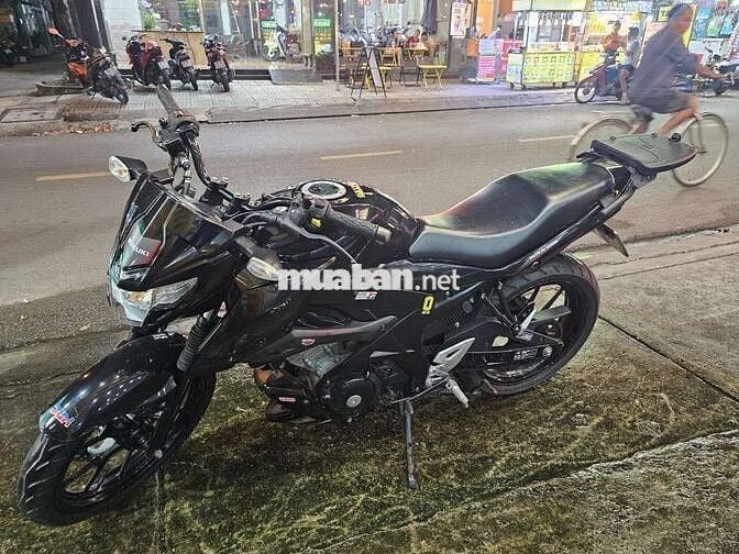 Suzuki GSX 150 mới 99%