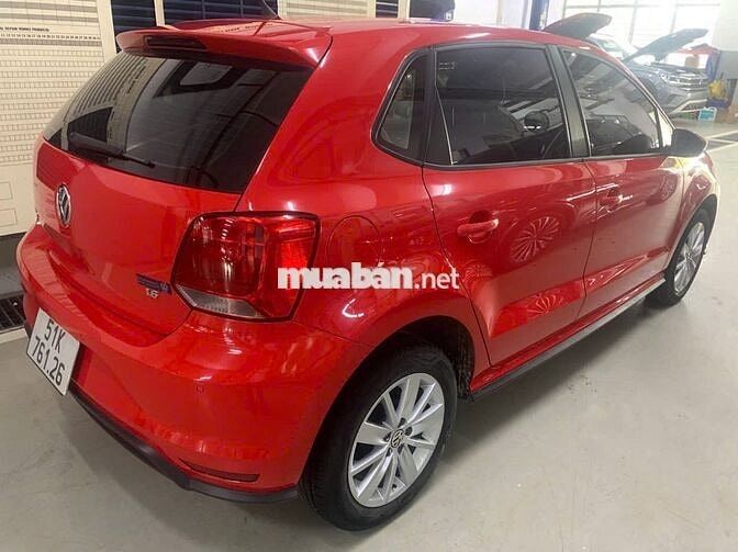 Volkswagen Polo 2021 - 35000 km