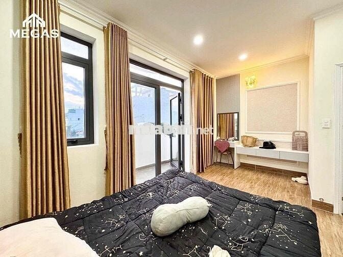 STUDIO MỚI CÓ BAN CÔNG MẶT KÍNH - FULL NỘI THẤT - 796 LÊ ĐỨC THỌ