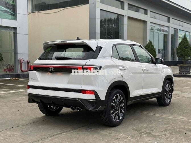 Creta NLINE 2025 - Xe giao ngay