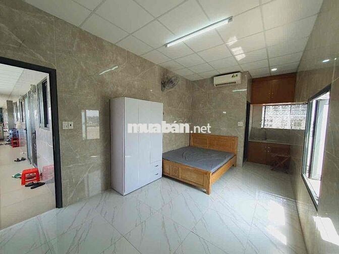 CC CHO THUÊ TRỌ P15 TÂN BÌNH 18m2 BACON RIÊNG SỔ GIÓ TRỜI TO, NƯỚC MÁY