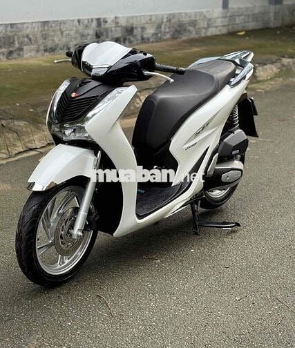 honda sh 160i abs siêu lướt như mớt bstp 9 chủ ký