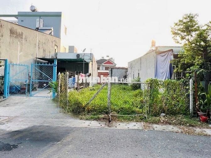 Bán lô đất 10x20m đường Phạm Thị Thung, giá 1 tỷ 380 triệu, shr