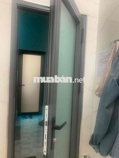 Q10, phòng cho thuê, thoáng mát, giờ tự do