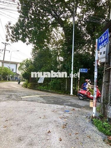 ĐẤT HƯNG ĐỊNH 24 GẦN CHỢ ,TRƯỜNG HOC , P THUẬN AN ,TP HCM