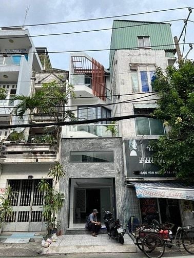 BÁN NHÀ MẶT TIỀN ĐƯỜNG ĐẶNG VĂN NGỮ QUẬN PHÚ NHUẬN 