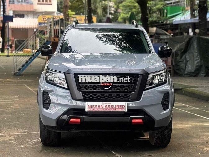 Nissan Navara 2023 Pro-4X 2.3 AT 4WD - 25000 km