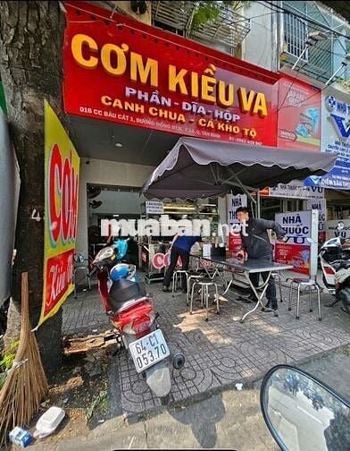 Cho thuê chung cư trệt mặt tiền đường Đồng Đen