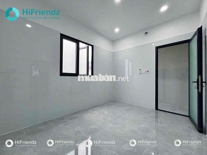 Căn Hộ Cửa Sổ Ngay Đại Học Giao Thông Vận Tải