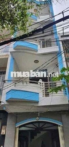 NGUYÊN CĂN QUẬN 10 ( 4 PHÒNG ) CÓ SÂN THƯỢNG