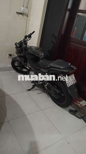 Yamaha fz150i chính chủ, xe full zin.