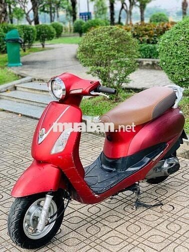 SYM elizabet biển 92