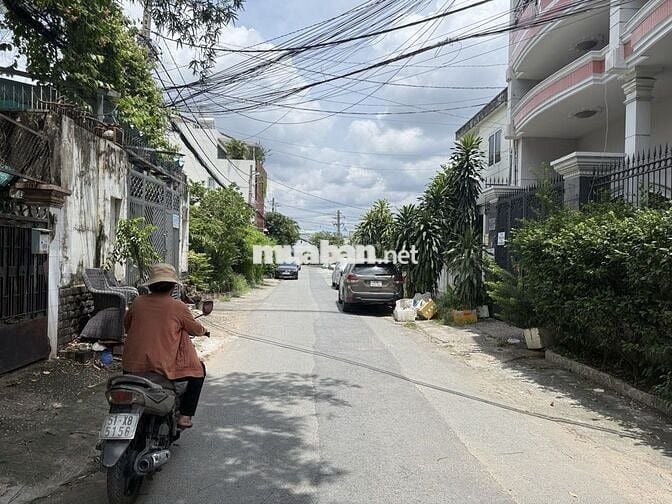 MẶT TIỀN ĐƯỜNG SỐ – CƯ XÁ ĐIỆN LỰC – NHÀ 3 TẦNG HOÀN CÔNG – 9.4 TỶ TL