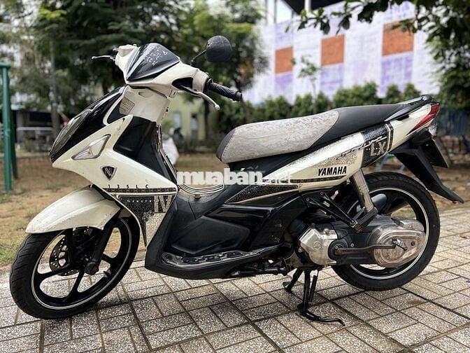 🍁 Yamaha Nouvo 4 trắng đen bstp hình chụp thật