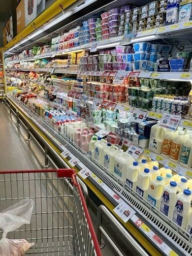 QUẬN 10 CẦN TUYỂN GẤP 7 BẠN BÁN HÀNG 