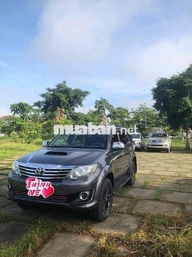 Toyota Fortuner 2014 2.5G - xe máy zin bao êm