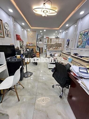 Giáp Tên Lửa, 2 tầng, 44m2, nhỉnh 4 tỷ