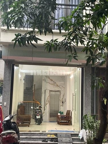 Cho thuê tầng 1, diện tích 35 m2, MT 3,4m, khu Làng Việt Kiều Châu Âu