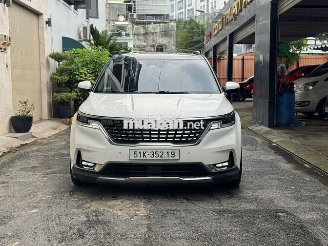 Kia Carnival 2022 Signature 2.2D - 70000 km