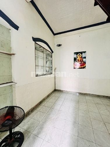 Bán nhà hxh đỗ cửa Hồ Hảo Hớn - 28m2 0 1 trệt 1 lầu - giá 3,7 tỷ