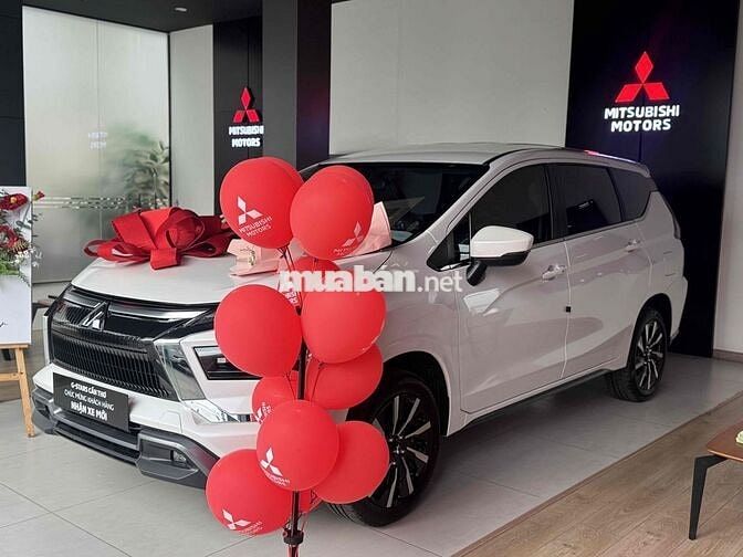 Xpander Premium- Tặng trước bạ+BH+Phụ kiện