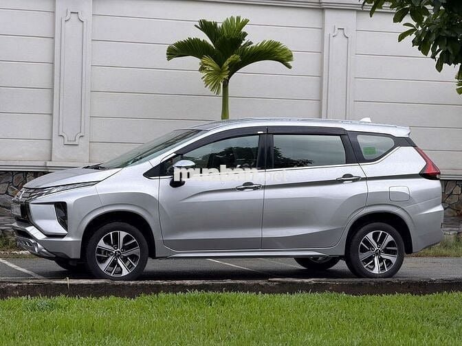 Xpander 2019 AT - lướt 26000 ghế nỉ zin mới tinh