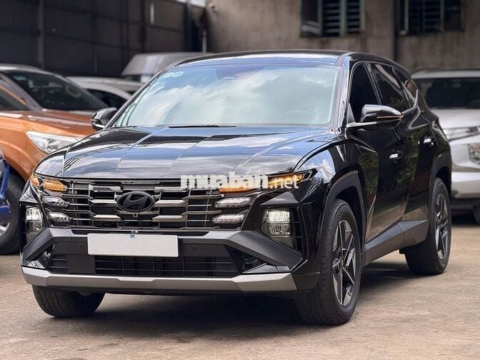 Hyundai Tucson 2025  - 4000 km zin cứng