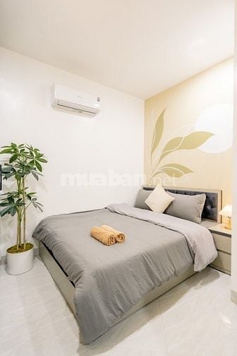 Chính chủ bán nhà Vũ Ngọc Phan, đường ô tô 2 mặt tiền 5m nhà 8 tầng