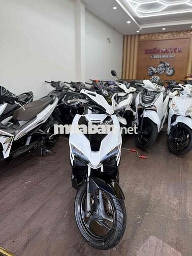 Ab 2017 màu trắng đen biển 43 cần bán