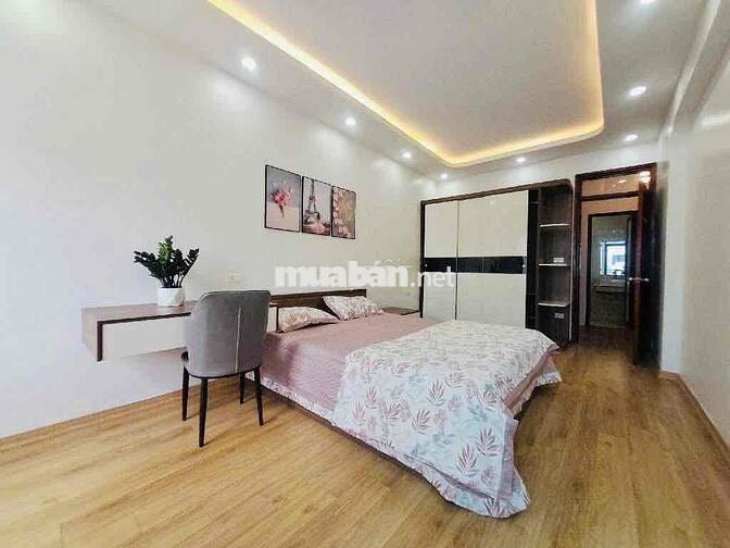 Nhà Nguyên Căn phố Lĩnh Nam 35m x 5 Tầng full nội thất mới đẹp 10tr