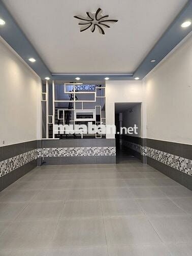 BÁN NHÀ 2 TẦNG KIỆT HOÀNG DIỆU GẦN CHỢ MỚI  100,6M2 ĐẤT