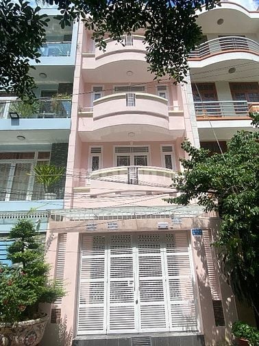 Chính chủ bán nhà 590/E8 Cách mạng tháng 8. 