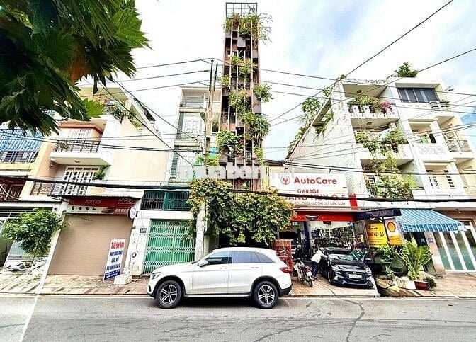 "Chủ Nhà Định Cư Nước Ngoài - Đặt Biệt Nhà Này Của Kiến Trúc Nên Thiết