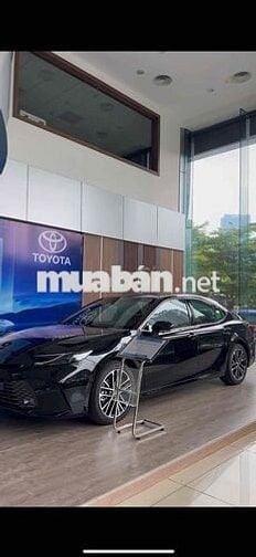 Toyota Camry 2025 2.5 HEV Top