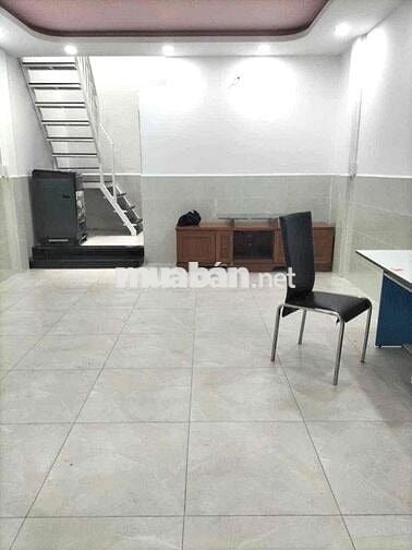 💰💰💰 TRỆT LẦU: 2PN, 2WC (4,5❌11m) - HẺM 213 QUANG TRUNG, P10, GV