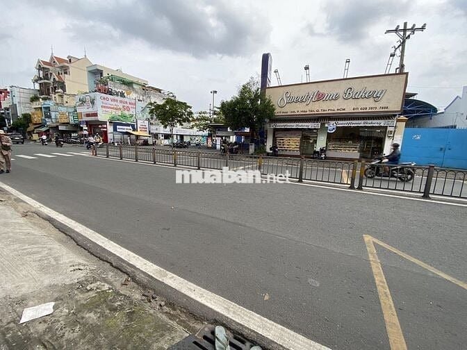 Cho Thuê Nhà Mặt Tiền KD Đối Diện CopMart Hoà Bình. DT 5x24