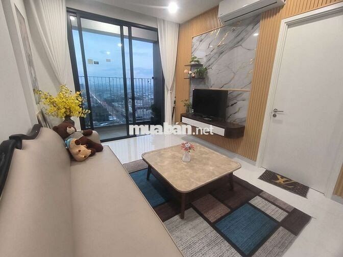 Cho Thuê Căn 2 Phòng Full Nội Thất The Emerald Golf View