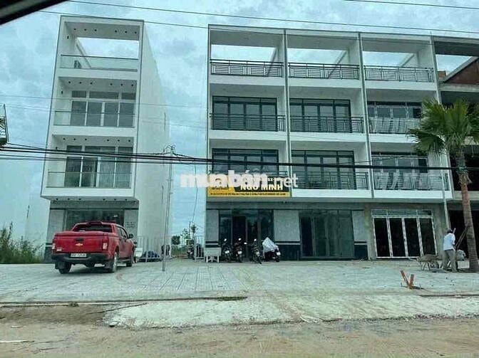 🌻CHO THUÊ NHÀ TRỆT 3 LẦU CÓ THANG MÁY ĐƯỜNG SONG HÀNH KDC HỒNG LOAN 5C