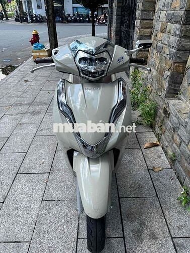 BÁN LEAD 2017 MÀU TRÀ SỮA BSTP ĐẸP CHÍNH CHỦ