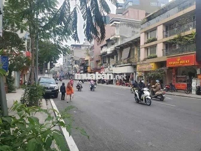 Bán nhà Trương Định 50m2,Mặt tiền 4.34m,dòng tiền 24 triệu/tháng,12 tỷ